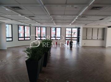 Comercial · 375m² · 8 Vagas · Conjuntos comercial com 375m², 6 salas e 8 vagas de garagem na Vila Olimpia.