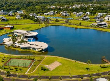 Terreno , Foz do Iguaçu · Terreno à venda no Condomínio Royal Boulevard Yacht & Resort, localizado no novo eixo de luxo de Foz