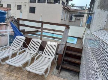 255de22d6cc31b01623170c978ffd3c998c48463 · Casa 2 quartos, frente de rua com 132m²