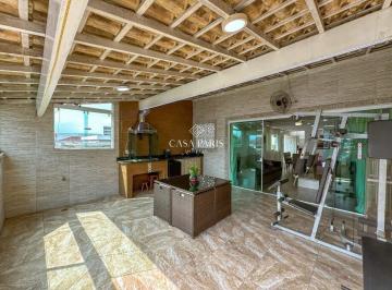 Casa · 400m² · 3 Quartos · 8 Vagas · Sobrado 3 dormitórios (2 suítes) no Boqueirão — Praia Grande/SP | Ar-condicionado, alarme e 8 vagas