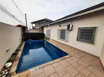 Casa · 80m² · 2 Quartos · 3 Vagas · Casa com piscina e churrasqueira, 2 dormitórios com suíte à venda no Jardim Imperador, em Praia Gran