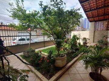Casa · 206m² · 2 Quartos · 1 Vaga · Casa à venda em Praia Grande (Bairro Maracanã) — 2 dorm, 2 banheiros e 1 vaga