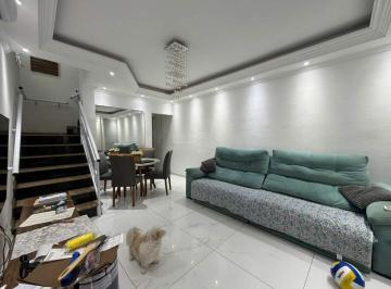 Casa · 107m² · 2 Quartos · 2 Vagas · Sobrado com 2 suítes à venda, 107 m² por R$ 650.000 - Vila Guilhermina - Praia Grande/SP