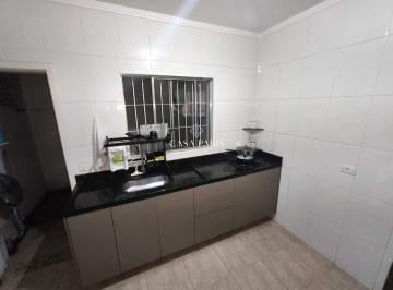 Casa · 77m² · 2 Quartos · 1 Vaga · Sobrado à venda no Tude Bastos, Praia Grande - 2 dorms, 2 banheiros, 1 vaga
