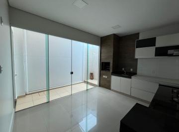 Casa de 3 quartos, Uberlândia · Excelente casa térrea toda reformada no Condomínio Terra Nova I, terreno 150m2 e construção 100m2,
