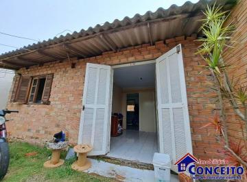 Casa · 70m² · 1 Quarto · C01 - Residência com 01 dormitório situado em região de moradores