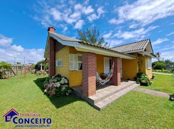 Casa · 100m² · 3 Quartos · 1 Vaga · C704 - Belíssimo chalé a apenas 390 metros do mar na região Central de Imbé