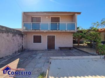 Casa · 3 Quartos · C621 - Ótima residência localizada a beira mar no Balneário Mariluz