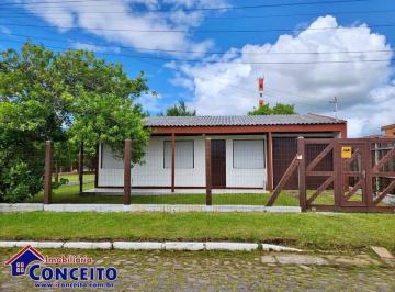 Casa · 113m² · 3 Quartos · 1 Vaga · C49 - Excelente residência com 03 dormitórios a apenas 350 metros do mar