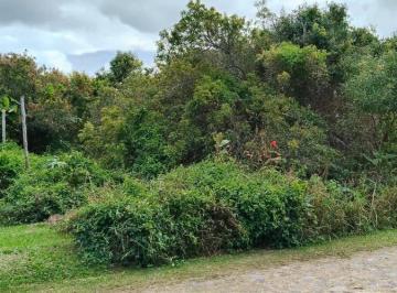 Terreno · 300m² · T1008 - Terreno com 300m² de área localizado no Balneário Oásis