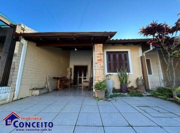 Casa · 136m² · 4 Quartos · 1 Vaga · C87 - Ótimo imóvel composto de 04 dormitórios localizado no Centro de Imbé