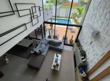 Casa de 3 quartos, São José dos Campos · Excelente casa à venda em Alphaville com suítes, tendo 350m²
