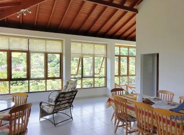 Casa · 320m² · 2 Vagas · Residência de Alto Padrão em Paraisópolis: SPA, Lazer e Sofisticação
