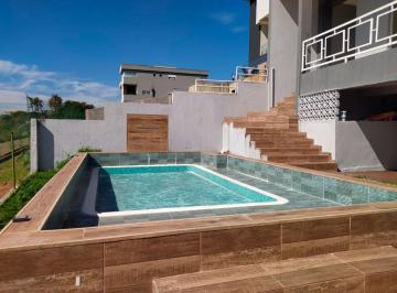 Foto 38 · Linda Casa em Condomínio para Locação em Resende-RJ, Bairro Ipiranga - 4 Quartos, 1 Suíte, 2 Salas,