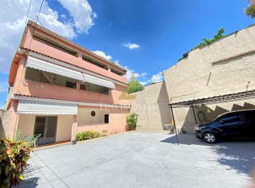 Casa · 259m² · 3 Quartos · 4 Vagas · *Excelente Casa Triplex frente de Rua, c/ 259m², 03 quartos, 04 vagas de garagem, situada na Rua Brá