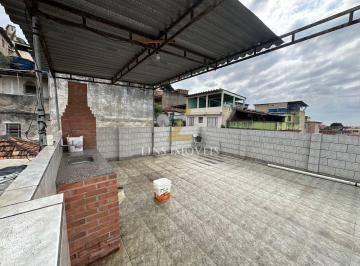 Apartamento · 90m² · 2 Quartos · Apartamento 2 quartos de vila.