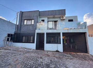 Casa de 3 quartos, Águas Claras · SOBRADO, 03 SUÍTES, CONDOMÍNIO PEQUENO, PRÓXIMO EPNB