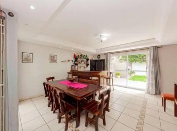 Casa en Venda de 3 quartos Parque Pinheiros · CASA À VENDA – 180 m² | PARQUE PINHEIROS – TABOÃO DA SERRA/SP