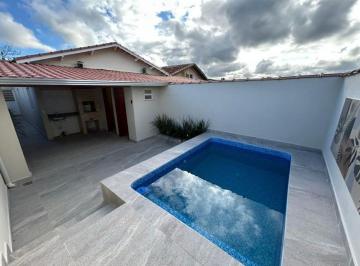 Casa de 2 quartos, Mongaguá · Casa de 150 m2 con 2 quartos en venda en Vila Atlântica
