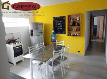 Casa · 2 Quartos · Casa à venda - no Centro