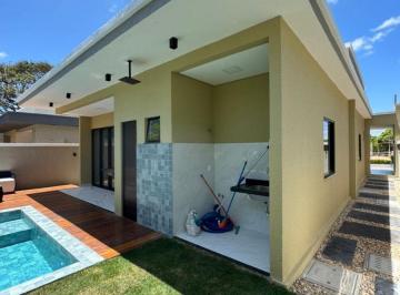 Casa de 3 quartos, Eusébio · Jardim do Lago | Piscina, Vista para Lago e Lazer no Eusebio