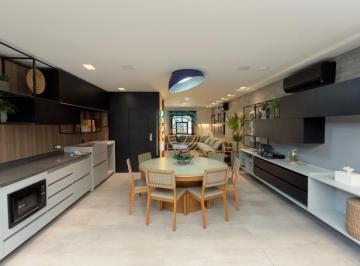 Foto 01 · Casa de Luxo em Condomínio: 4 quartos, 2 suítes, 2 salas, 3 banheiros, 2 vagas, 240m² em Juquehy, Sã