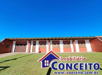 Casa · 202m² · 3 Quartos · 1 Vaga · C502 - Ótimo imóvel composto de 03 dormitórios a 150 metros do mar