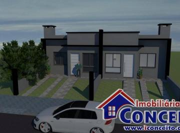 Casa · 90m² · 3 Quartos · 1 Vaga · G1008 - Excelente geminado composto de 03 dormitórios no Centro de Imbé