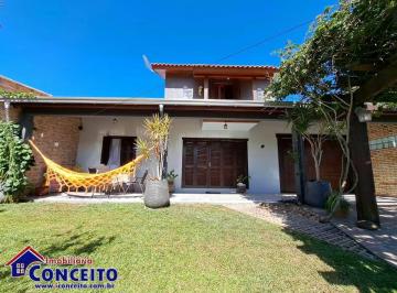Casa · 251m² · 3 Quartos · 2 Vagas · C264 - Belíssimo imóvel a 50 metros do mar em ótima localização