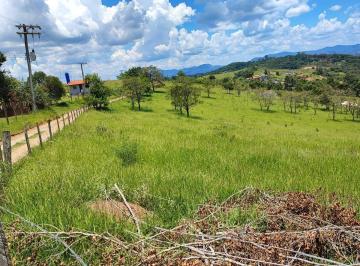 Terreno · 700m² · K- Aceitamos seu veículo como parte do pagamento