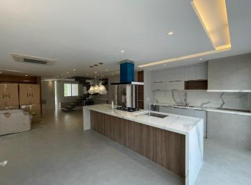 Casa · 111m² · 4 Quartos · 2 Vagas · CASA NOVA  TODA MOBILIADA CONDOMÍNIO ARUJA