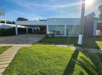 Rural · 750m² · 3 Quartos · 4 Vagas · A*10@CHACARA CONDOMÍNIO PROX. A ARUJA