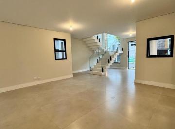 Casa · 267m² · 3 Quartos · 4 Vagas · WQ10+ CASA DELUXO CONDOMÍNIO MOGI 3 SUÍTES 5 PONTOS AR CONDICIONADO