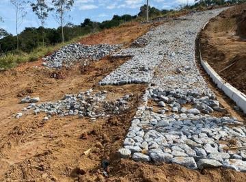 Terreno · 1000m² · K- LOTEAMENTO EM GUARAREMA FACIL ACESSO