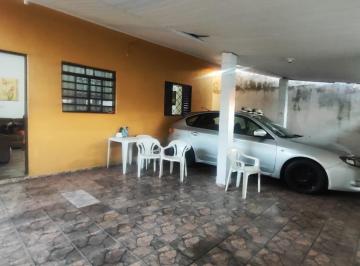 Casa · 1m² · 2 Quartos · 2 Vagas · K- Casa Em Arujá próximo ao centro!!