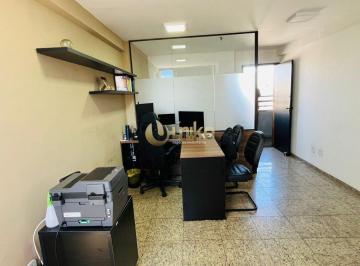 Comercial · 30m² · Sala comercial a venda no bairro Floresta