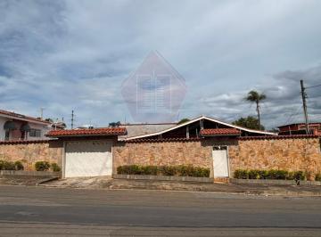Foto 01 · CASA EM MADEIRA PRÉ CONSTRUIDA DE 691M² AC COM 3 QUARTOS (1 SUITE), COZINHA PLANEJADA, 3 VAGAS E CHU