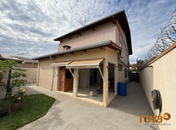 Casa · 363m² · 4 Quartos · 2 Vagas · Sobrado 4 quartos + edícula Setor Sta Genoveva