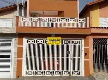 Casa · 182m² · 2 Quartos · 2 Vagas · Sobrado à venda no Rudge Ramos (Av. Dr. Rudge Ramos) — 2 dorms, 2 vagas e 4 banheiros