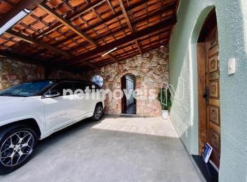 Casa · 280m² · 4 Quartos · 4 Vagas · Casa á venda com 4 quartos, 3 suítes e 4 vagas de garagem no São João Batista,