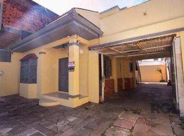 Casa · 175m² · 2 Quartos · 3 Vagas · Casa Semi-Mobiliada com Terraço, Closet, Churrasqueira e 3 Vagas Próxima à PUCRS
