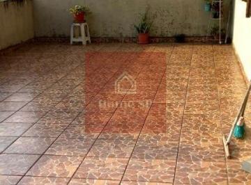 Casa · 330m² · 3 Quartos · 3 Vagas · Sobrado com preço de ocasião a venda no Planalto Paulista.