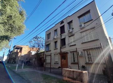 Apartamento · 27m² · 1 Quarto · Apartamento de 1 Dormitório para Alugar na Azenha – Pátio Privativo e Excelente Localização