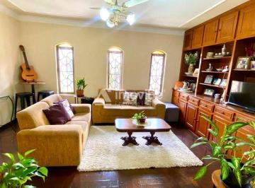 Casa · 211m² · 3 Quartos · 4 Vagas · Casa Térrea à Venda de 330M² 3 Quartos e 1 Suíte no Jardim São Paulo em Americana/Sp