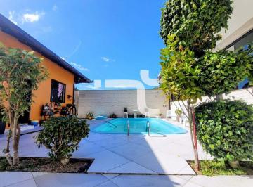 Casa · 360m² · 3 Quartos · 4 Vagas · Casa à Venda em Biguaçu (SC) — 3 Quartos, Suíte, Piscina, Energia Solar