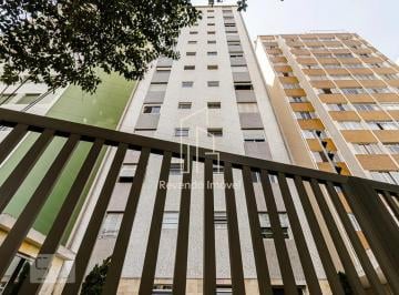 Apartamento · 61m² · 2 Quartos · 1 Vaga · Apartamento à venda na Aclimação, São Paulo-SP: 2 quartos, 1 sala, 1 banheiro, 1 vaga de garagem.