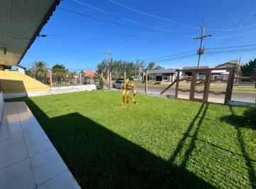 437623.jpg · Casa 3 Dormitórios á venda em Tramandaí- Bairro Zona Nova