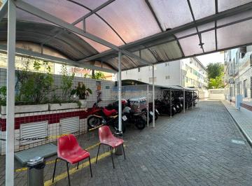 Apartamento · 33m² · 1 Quarto · 1 Vaga · Kitnet com vaga de garagem no Boqueirão  -  Apenas 100mts da Praia