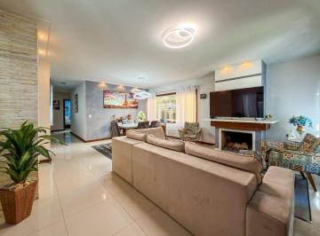 b3445c4c5c38c37cb52d73d9a8300696bf89fd68 · Casa com 3 dormitórios à venda, 200 m² por R$ 1.090.000,00 - Cascata do Imbuí - Teresópolis/RJ