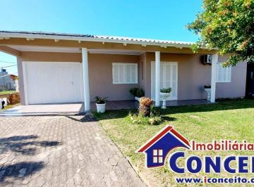 Casa · 90m² · 3 Quartos · 1 Vaga · C311 - Linda residência de esquina no balneário Santa Terezinha